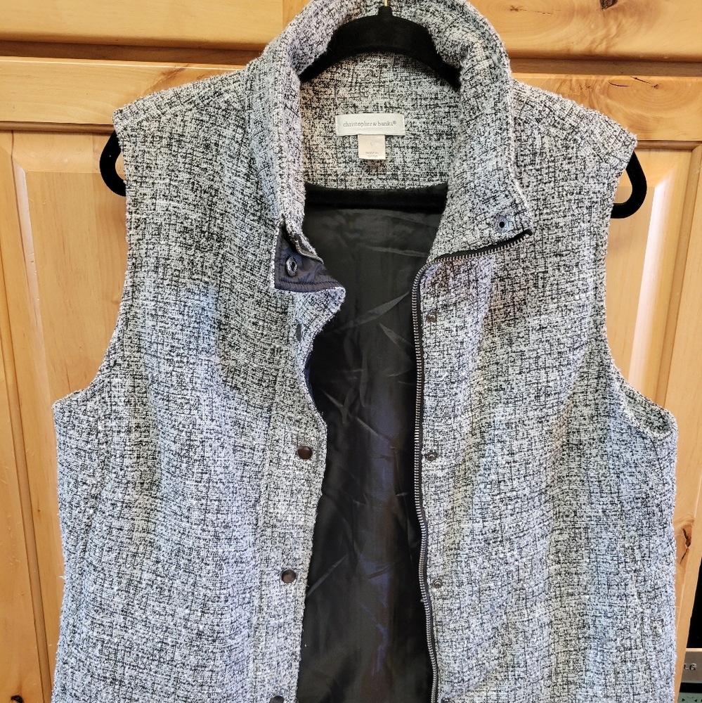 CJ Banks grey full zip Vest size Large